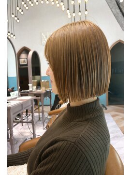 ロンド レグリーズ 立川(Lond leglise) ミニボブレイヤー/レイヤーカット/ダークアッシュ/顔周り/立川