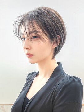 ラトゥーナ(Ratuna) 【Ratuna/塚口】バング長め☆大人ショート