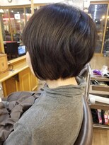 ルークス 中央林間(LOOOKS)&nbsp;ふんわりくせ毛を活かしたい前下がりのショートボブ
