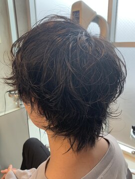 フィフス(fifth) マッシュウルフ　スパイラルパーマツイストパーマ　ツーブロック