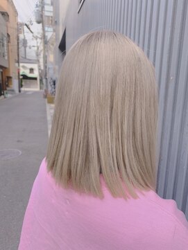 ボックスミコ(Box mico.) 《ペールベージュ》ハイトーンのブリーチカラー