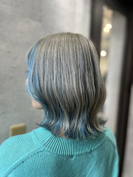 トムキャット(TOM CAT) シルバー×アクアブルーインナーカラー