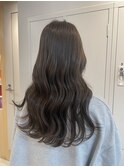 20代30代ベージュ巻き髪艶髪