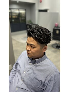 ヴェル ダンディ(Vel Dandi) 極道パーマ