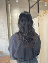 トマト(TOMTO)&nbsp;【RYOHEI】ミディアムパーマ_ニュアンスパーマ_コテ巻き風パーマ