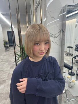 メゾン(Maison) 三宮/ダブルカラー/ハイトーン/ブリーチ/カラー/インナーカラー