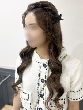 エム 神戸三宮('em) 片あみこみダウンスタイル