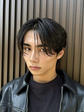 ニコ トウキョウ ロジック(nico TOKYO Logic) フェザーパーマニュアンスパーマメンズセンターパート襟足あり