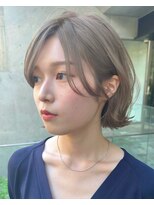 クーエフー(coo et fuu)&nbsp;シースルーバング透明感カラーレイヤーカットフォギーベージュ