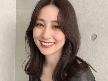 ハーツ(HEARTS)の写真/【HEARTS】のエイジングケアカラーは、染めるたびに艶・ハリ・まとまりが増す上質カラー。｜鎌取・おゆみ野