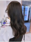 【美容成分入りのカラー剤でつやつやに】ケアカラー