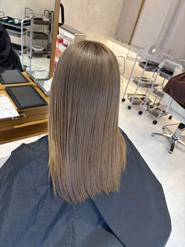 エンヴィー(ENVY) ケアブリーチ×ミルクティーベージュ