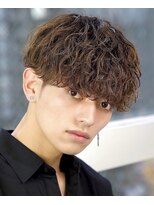 アストラ(ASTRA)&nbsp;MEN’S HAIR/波巻きツイストスパイラル/リバースセンターパート