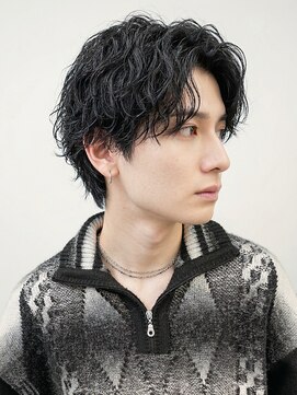 アース オーセンティック 関内店(EARTH Authentic) リバースセンターパートパーマ黒髪似合わせ