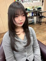 ファム(femme)&nbsp;レイヤーハッシュカット