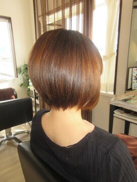コア フィール ア デイ(COIFFURE A DAY) お得クーポンあり！！【M3D】見附市髪質改善ミディアムボブ