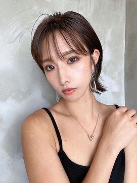 フラッグ ヘアー 天神西通り店(Flag HAIR) カーキグレージュショートシースルーバング前髪