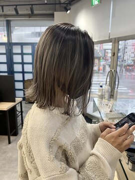 ジーニー 横浜(giinii) 20代30代40代_ボブ_グラデーション_バレイヤージュ_渋谷良太