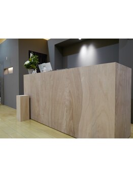 1ミリの差が生み出す劇的な変化　あなただけの似合わせを叶えるサロン＊お悩みなどお気軽にご相談ください