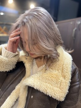 ルーツホーム(Roots Home)の写真/210種類のカラーを展開♪イルミナカラー、ハイライトやグラデーション、インナーカラーなどもオススメ☆