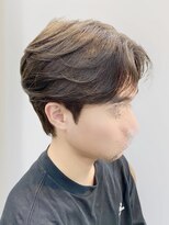 ビッケメンズヘア(Vicke Men's hair)&nbsp;フェザーパーマセンターパートダウンパーマニュアンスパーマ韓国