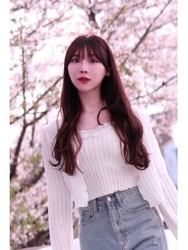 イロ(iro) ピンクカラー×くびれヘア×レイヤーカット×春トレンド