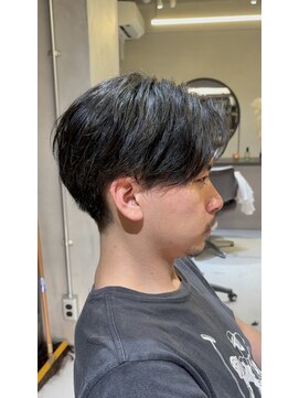 croix deux ケアブリーチ/ブリーチ/ダブルカラー/ハイライト【クロワ ドゥ】 オトナの好印象ショート