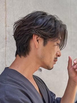 エクスプロア デザイン アクト 三鷹(EXPLORE DESIGN ACT.) 大人フェザーパーマメンズ毛流れニュアンスパーマ