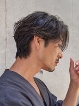 エクスプロア デザイン アクト 三鷹(EXPLORE DESIGN ACT.) 大人フェザーパーマメンズ毛流れニュアンスパーマ