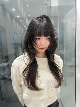 イリ(iLi) 【iLi×MIRAI】顔周りレイヤー/レイヤーカット/ハッシュカット