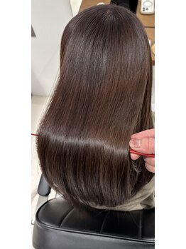 トキ シキ 戸塚(Toki. shiki)の写真/【クセのお悩み解決3000人の実績】髪質改善×縮毛矯正の専門家が在籍。どんなクセも綺麗にします。