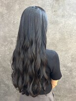 アンバール(amberl) 巻き髪スタイル