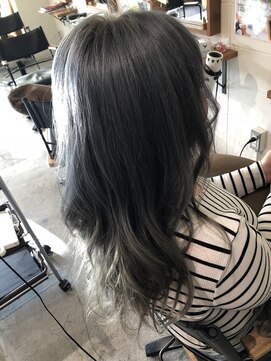 ヘアーステーション ハレラ(Hair station HaLe'LA) ブルージュ