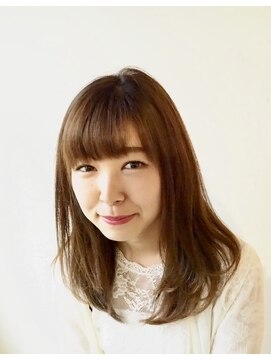 エル ガーデン(elle garden) シアーベージュ/愛されストレート