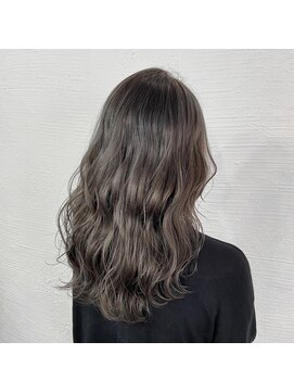 クラン ヘアーアンドスタジオ(CLAN hair & studio) ＃グラデーション＃ヘアカラー＃エクステ＃グレー＃沖縄＃美容室