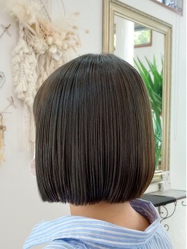 ラグラスヘア(LAGRAS HAIR) 大人可愛いアッシュブラウンボブ