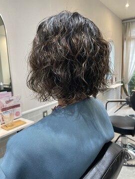 サンクチュアリー ウィズ コネクト(Sanctuary with connect) おしゃれスパイラルパーマ×20代30代