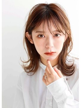 アムネシア 三軒茶屋(AMNESIA) くびレイヤー/シースルーバング/小顔カット