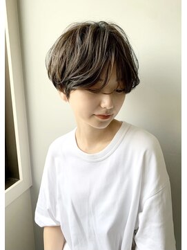 ヴェイン 渋谷(vain) 大人ショートボブ丸みショートカットマッシュショート前髪あり