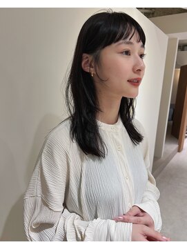 ユー(yew) レイヤーカット