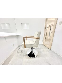 【藤沢駅徒歩1分】全席個室×マンツーマン施術★落ち着いたプライベート空間でゆったりとした時間を...♪