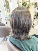 コア フィール ア デイ(COIFFURE A DAY) 《見附 今町》