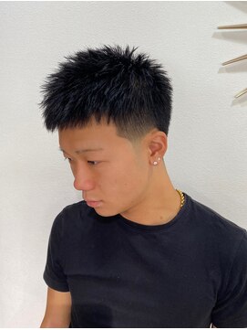 メゾンフォーメン 心斎橋店(Maison for men) 外国人風 テクスチャークロップ テーパーフェード