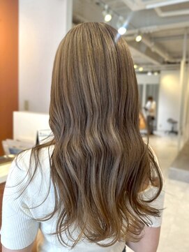 スペックホルダーミミ(Spec Holder mimi) ミルキーベージュウェーブデザインカラー