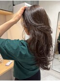 横顔まで盛れる海外レイヤー