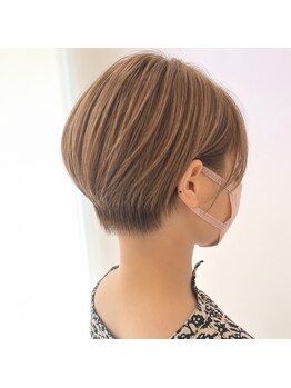 ロコヘアーバイクルル(Loco hair by couleur)の写真/【大人女性のお悩み解決】「気になる癖」を「私だけの魅力」に変えるショートカットをご提案！