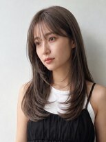 エレナ 那覇 新都心(Helena)&nbsp;シアーバング/レイヤーカット/アッシュブラウン