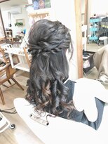 ロカット サロン(Roquat Salon)&nbsp;ロングハーフアップアレンジ【ヘアアレンジ　立川/立川南口】