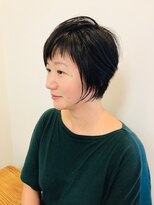 ブランコ&nbsp;アシンメトリーショートボブ