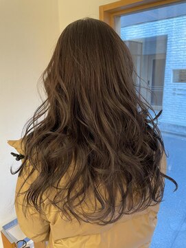 ニア 清澄白河(nir) 〈清澄白河 半個室〉レイヤーロング/ミルクティーベージュ